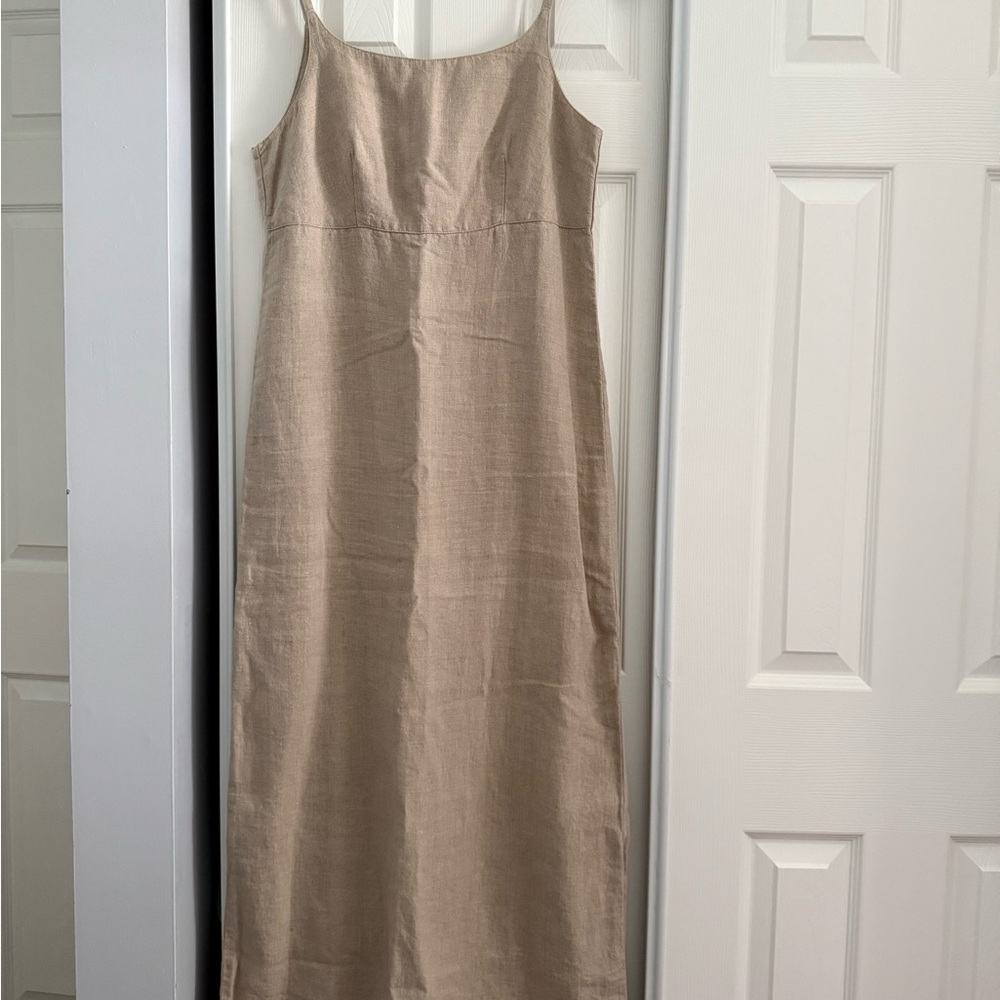 GAP Tan & Black Sleeveless Maxi Slip Dresses (2)
